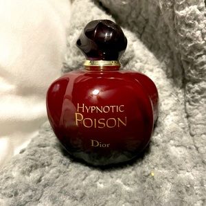 Hypnotic poison Dior perfume